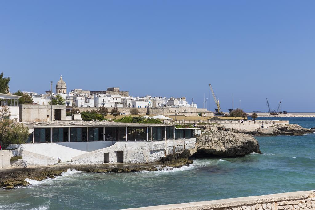 Casetta Sul Mare A モノーポリ エクステリア 写真