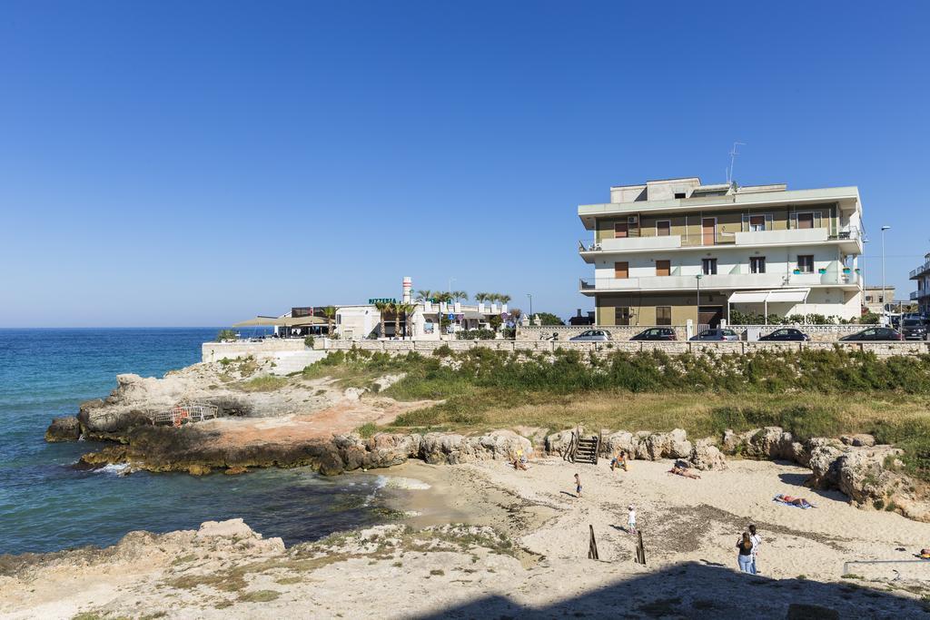 Casetta Sul Mare A モノーポリ エクステリア 写真